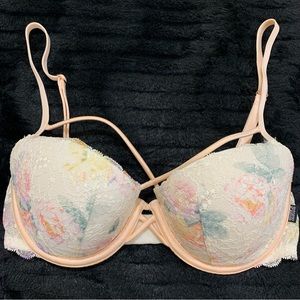 BRAND NEW PINK Victoria’s Secret floral lace date push-up bra